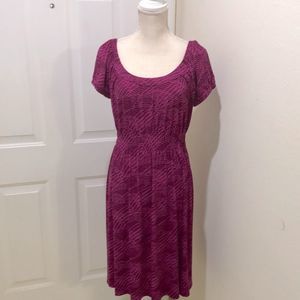 NWT Metro 7:  Ladies Dress-Maroon and light purple dress